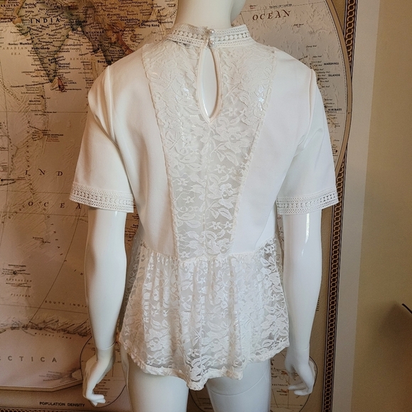 Scobe white deep v neck short sleeve top white lace peplum fairy coquette girl M - Picture 2 of 13